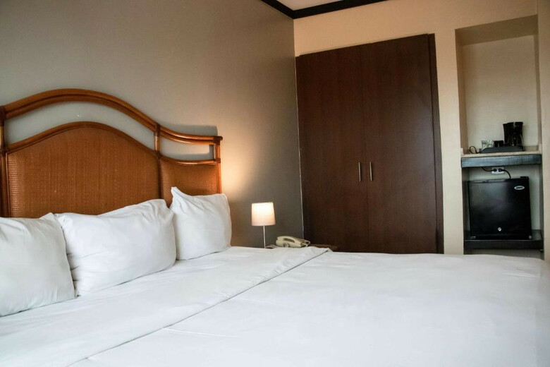 Radisson Col�n 2000 Hotel & Casino