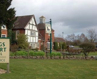 Hotel Kings Court