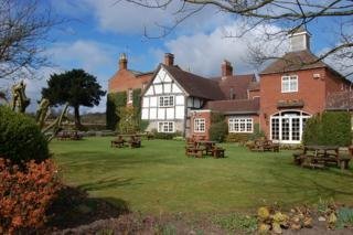 Hotel Kings Court