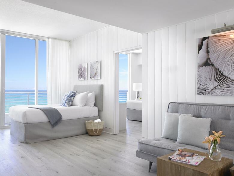 Grand Beach Hotel