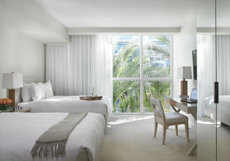 Grand Beach Hotel