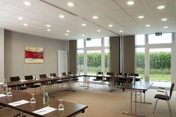 Hotel Holiday Inn Express M�nich Air