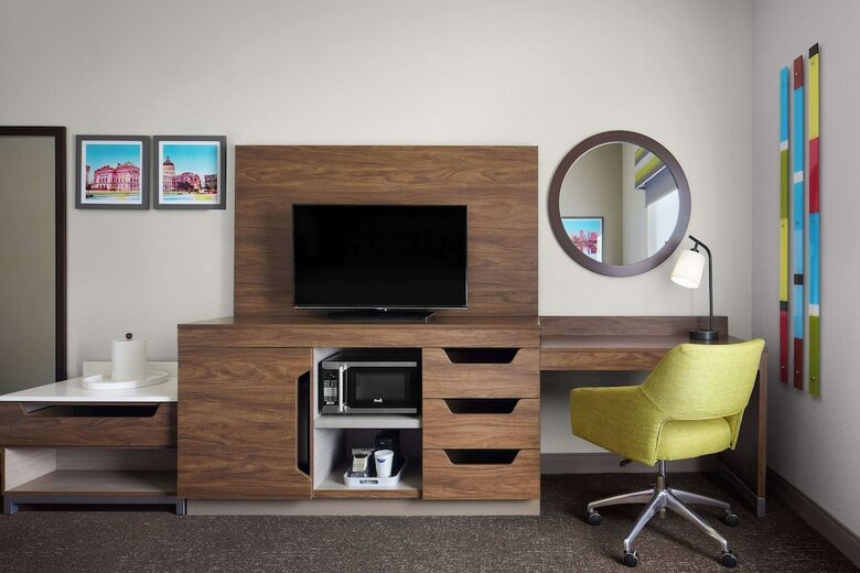 Hotel Holiday Inn Express Nw Indianapolis