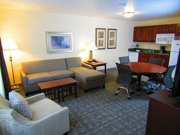 Hotel Staybridge Suites Rochester University