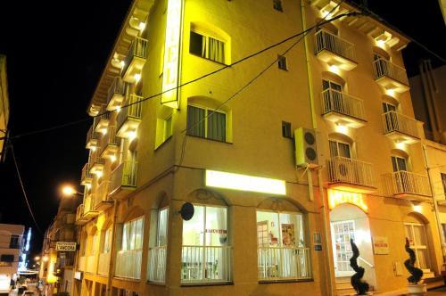 Hotel Pla�a Vella