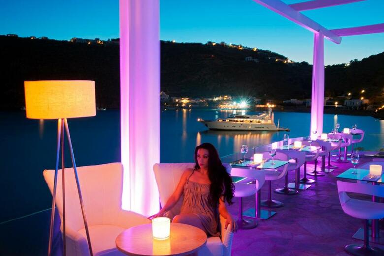 Hotel Petasos Beach Resort & Spa