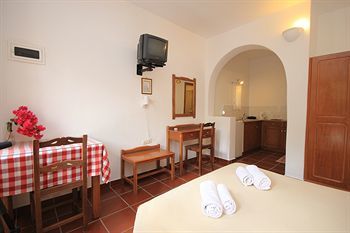 Apartamentos Ersi Villas
