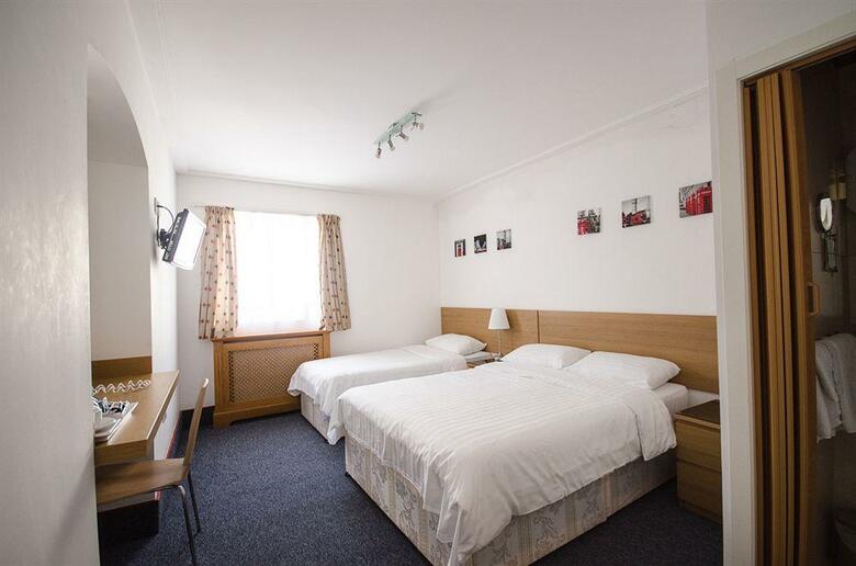 Adria Hotel
