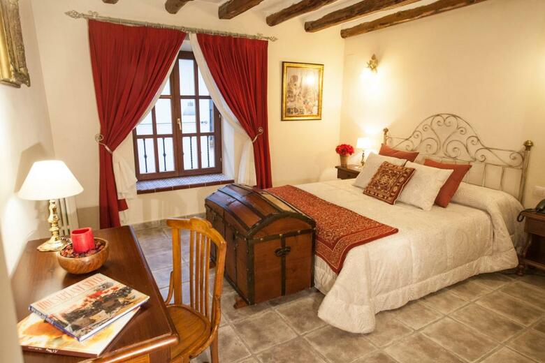 Hotel Mas�a La Mota