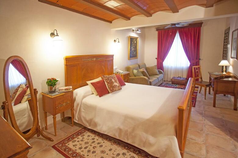 Hotel Mas�a La Mota
