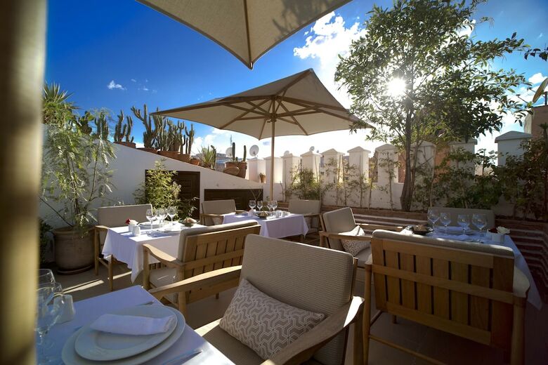 Albergue Riad Dar Alfarah
