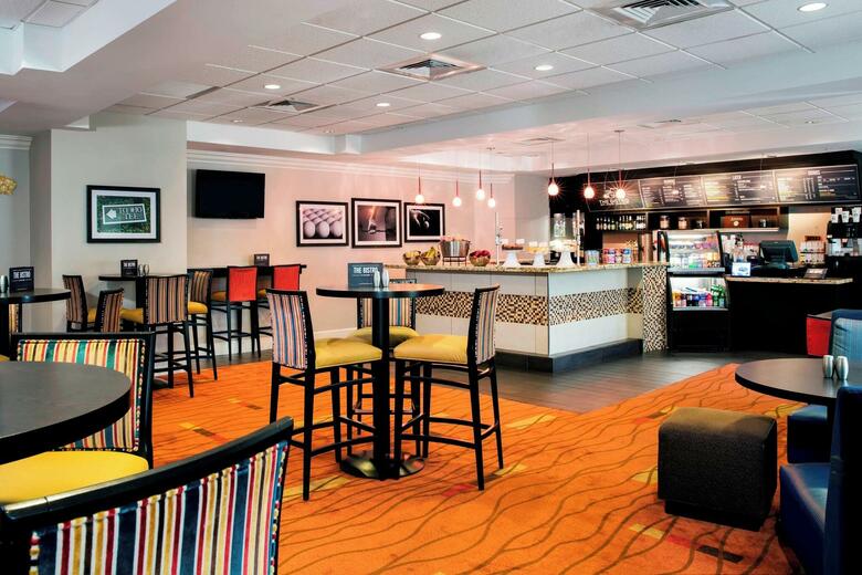 Hotel Courtyard By Marriott - Barefoot Landing