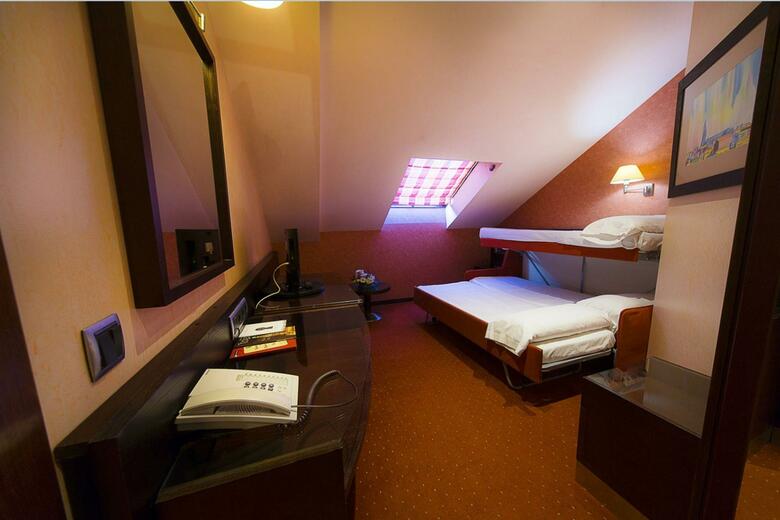 Hotel San Juan de Los Reyes