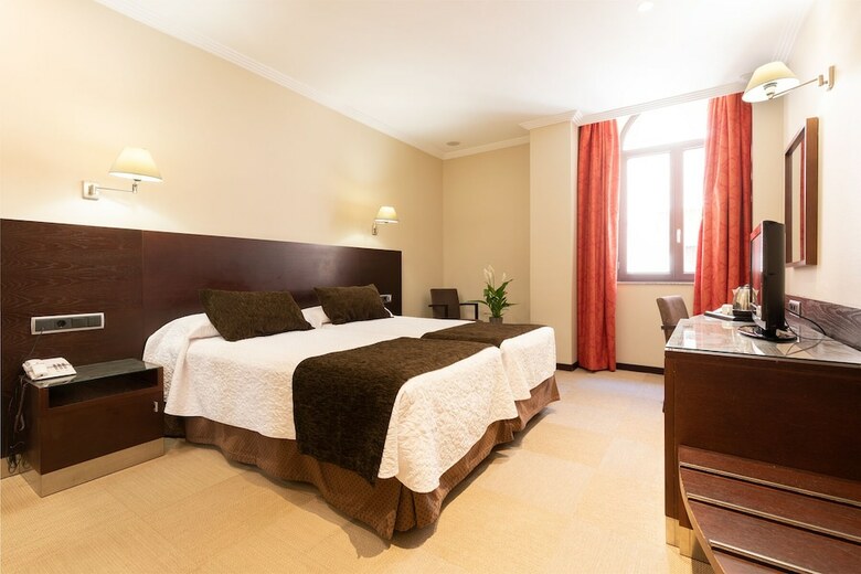 Hotel San Juan de Los Reyes