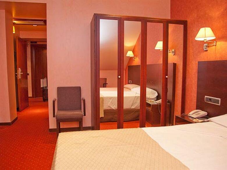Hotel San Juan de Los Reyes