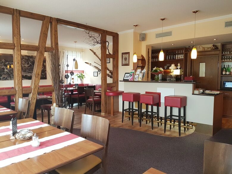 Hostal Caf�-restaurant Pension Haus Flora