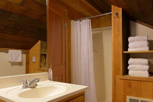 Hotel Lake Quinault Lodge