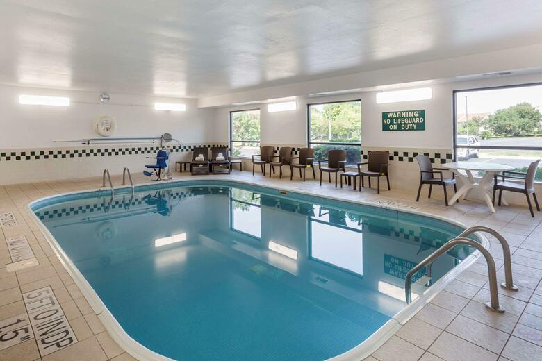 Hotel Comfort Inn - Rockford