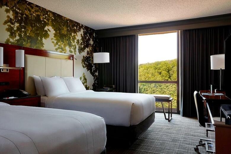 Hotel Westchester Marriott