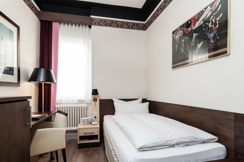 Hotel W�rzburger Hof ****