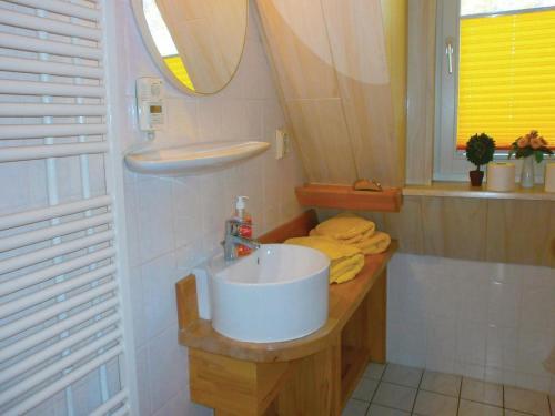 Apartment Prerow 04