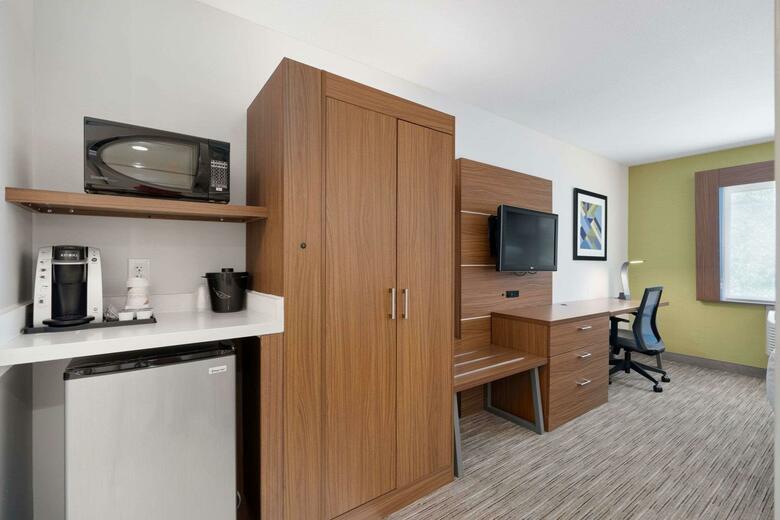 Hotel Comfort Inn & Suites At Asu