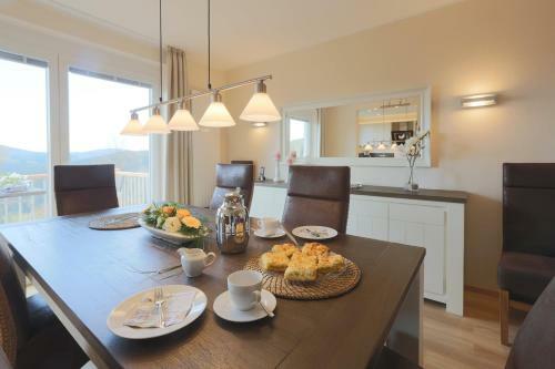 Landh�user Bergwiese - Ferienhaus H�henblick