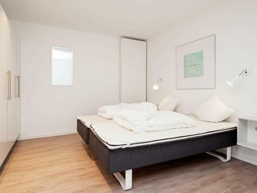 One-bedroom Holiday Home In Wendtorf 11