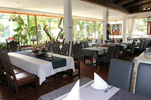 Hotel M�nig