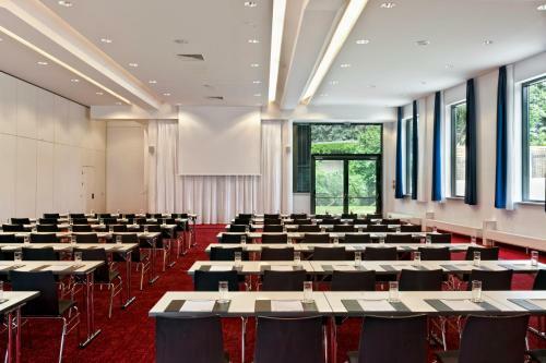 Radisson Blu Park Hotel Conference Center