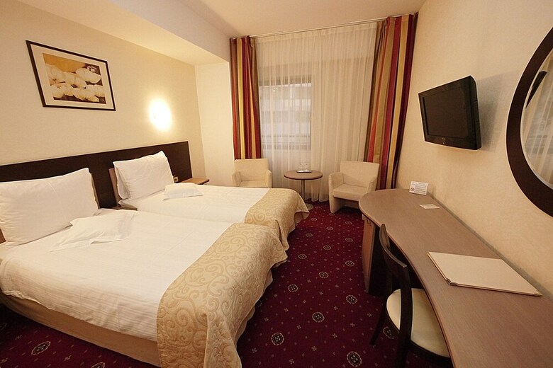 Berthelot Hotel