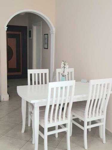 Blue Spacious Sea View Apartment