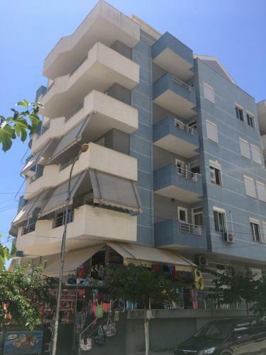 Blue Spacious Sea View Apartment