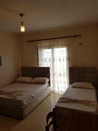Hostal Eglent's Tourist House