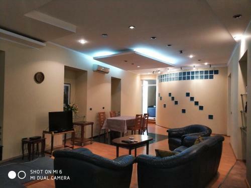 Apartamento Azadlig Street 3