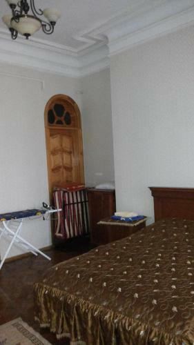 Apartment On Azadl?q Avenue