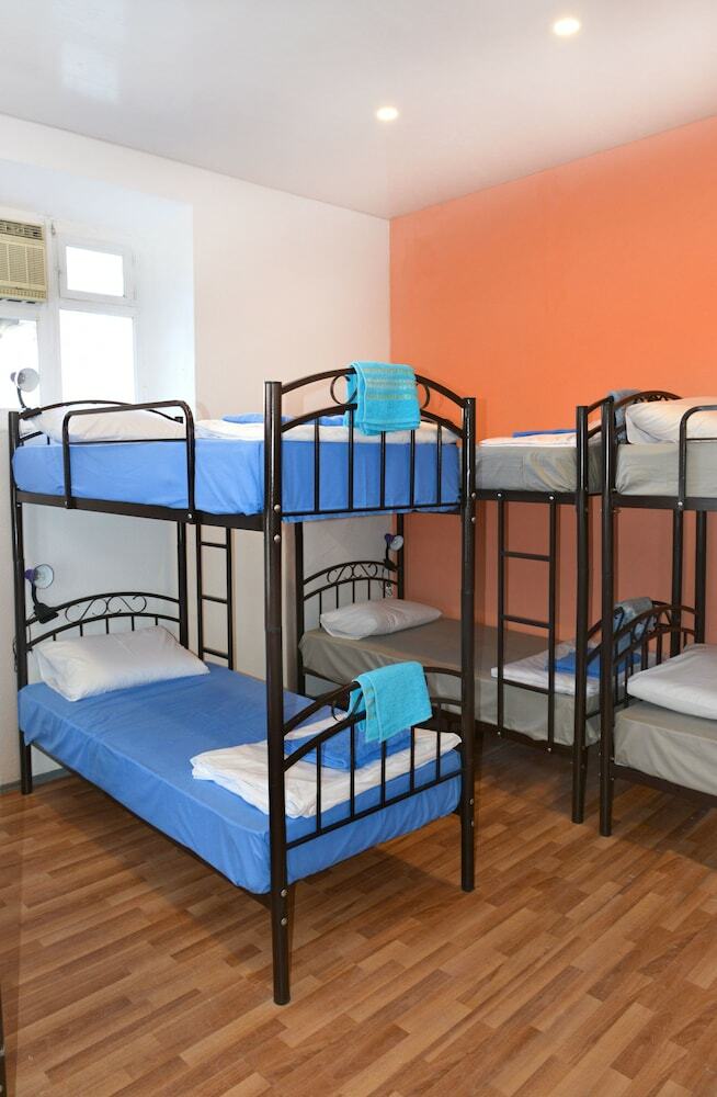 Mr. Hostel Baku