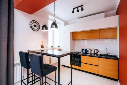 10 Apartment On Ploshad Pobedi