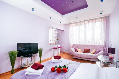 10 Apartment On Ploshad Pobedi