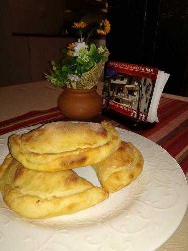 Hostal Koshov Guest House