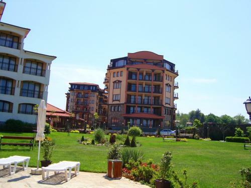 Menada Regina Mare Apartments