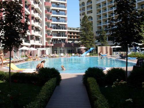 Aparthotel Admiral Plaza Hotel
