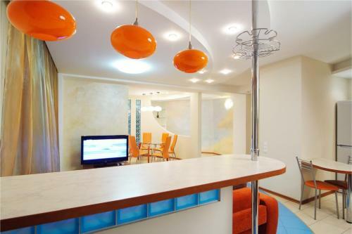 4 Rooms Apartment On Surhanava