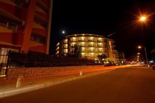 Hotel Veris