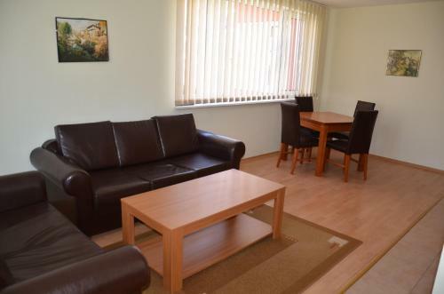 Single Private Apartments In Marina View Fort Beach