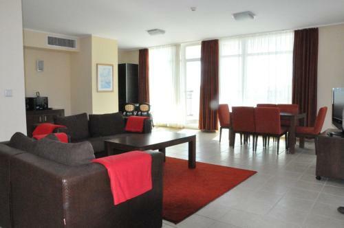 Apartment Pomorie Paradise
