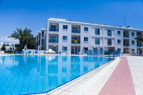 Helios Bay Hotel