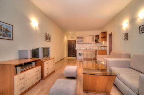 Apartments In Semiramida Gardens