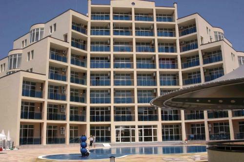 Apartments In Semiramida Gardens