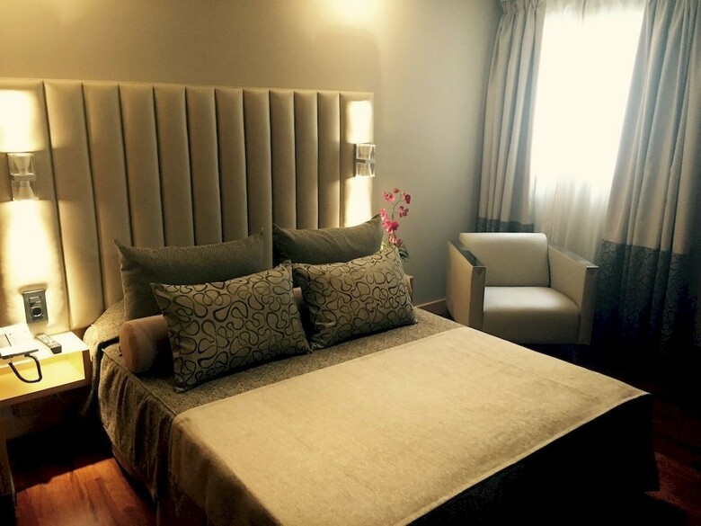 Hotel Sansi Diputacio